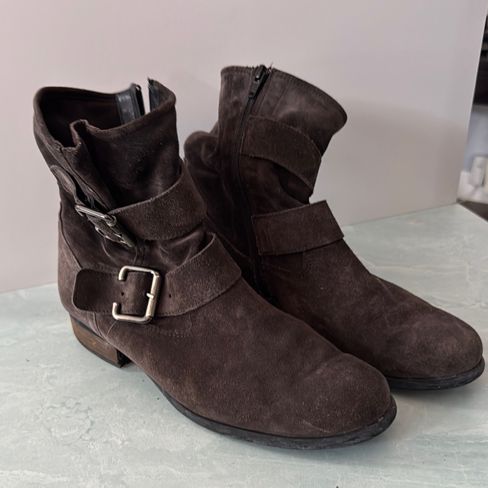 Paul Green Chocolate Suede Ankle Booties- reposhing, color looks more dark grey